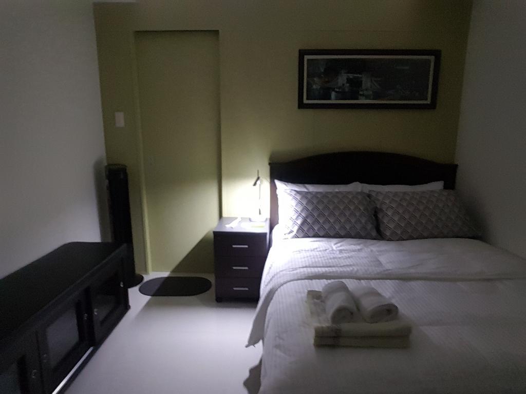 Suite 16 Tagaytay City Kültér fotó